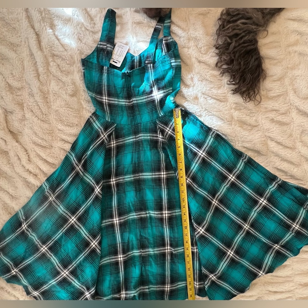 NWT Bernie Dexter Vera Dress - Picture 3 of 3